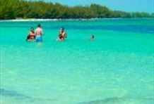 Robinson Crusoe Beach Party 